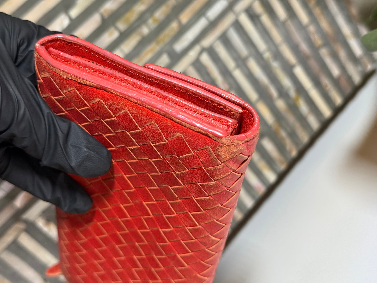 Bottega Vaneta Red Interecciato Leather wallet