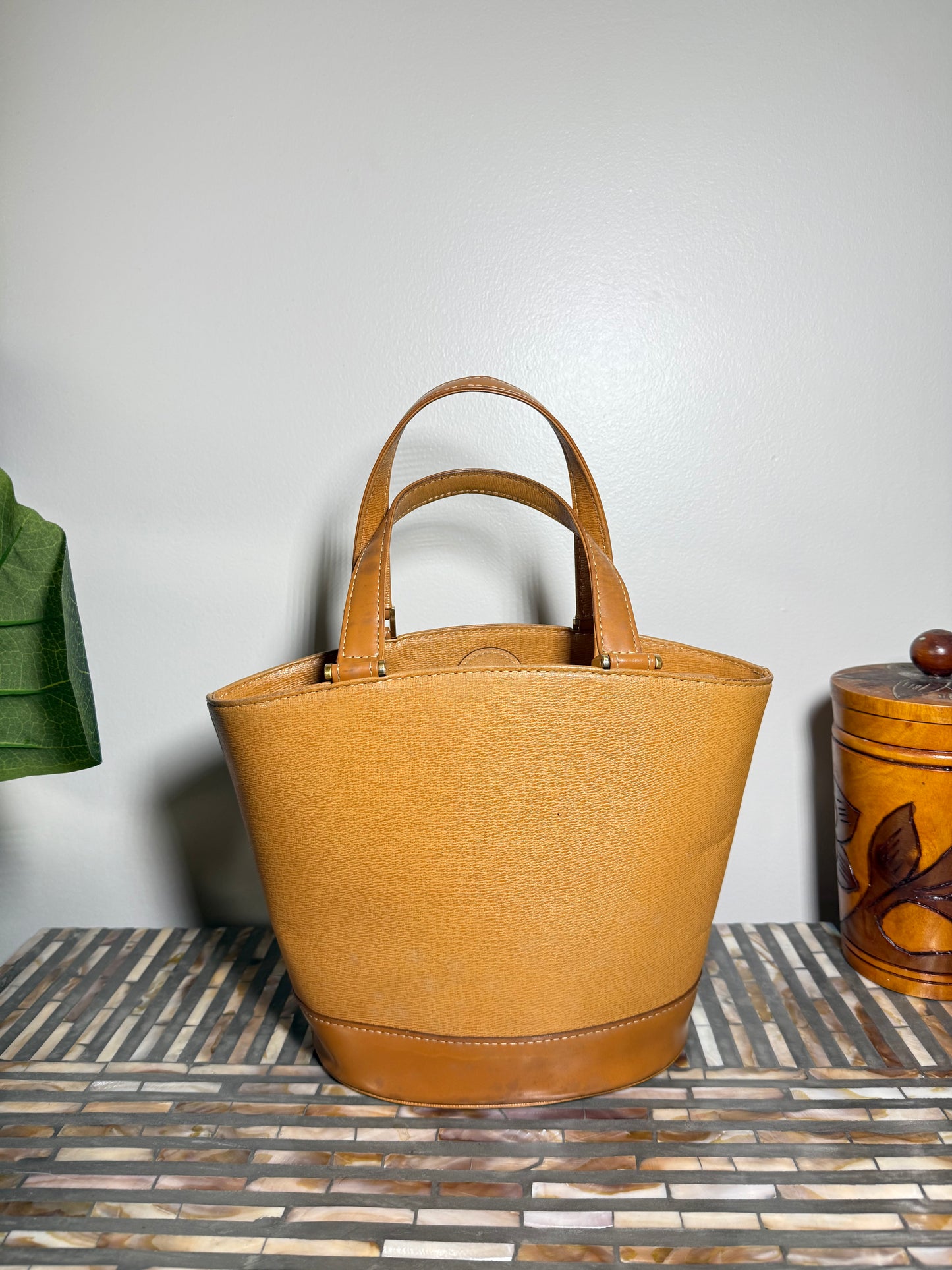 Burberry leather Nova Check Tote