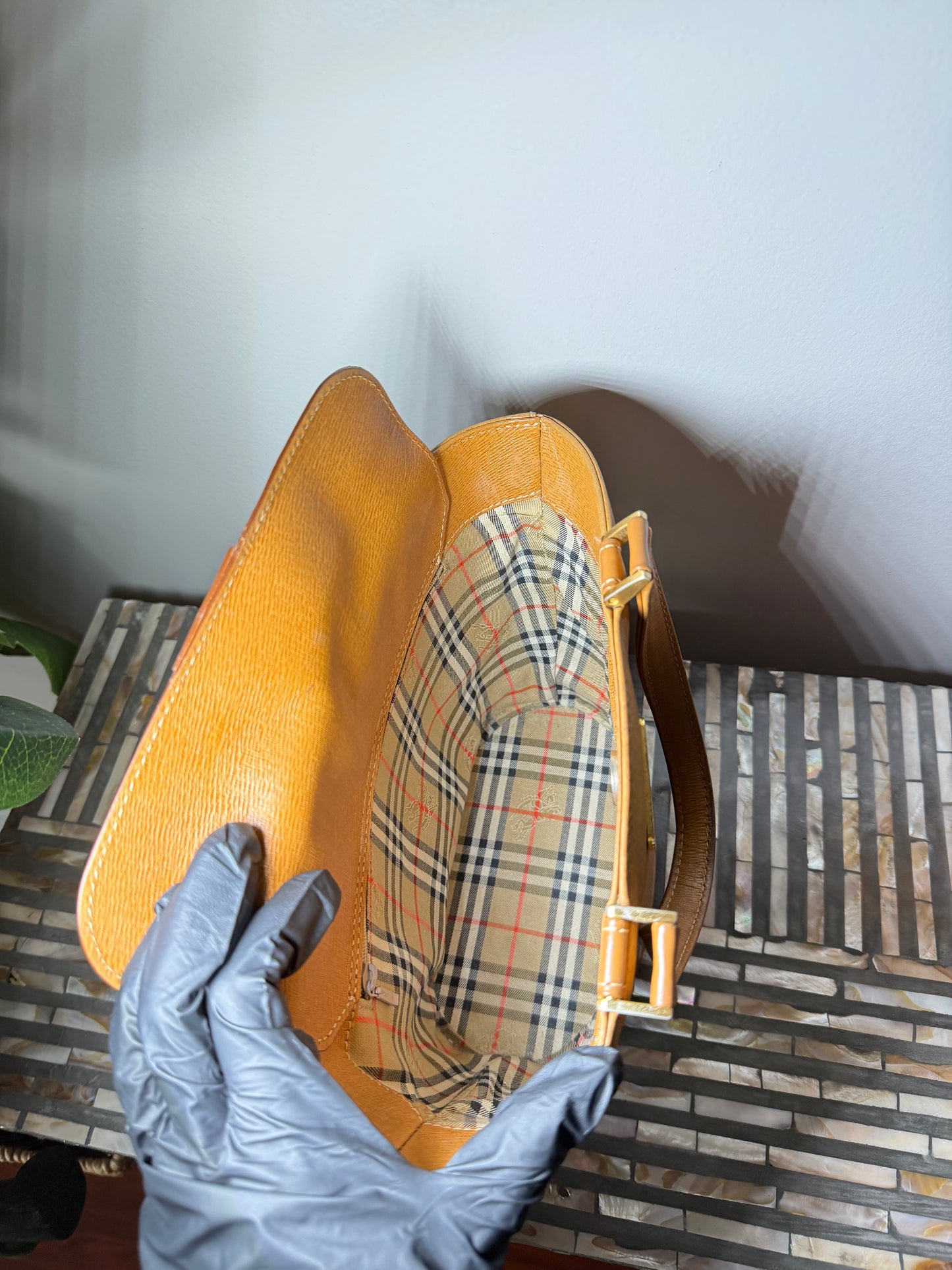 Burberry leather Nova Check Tote